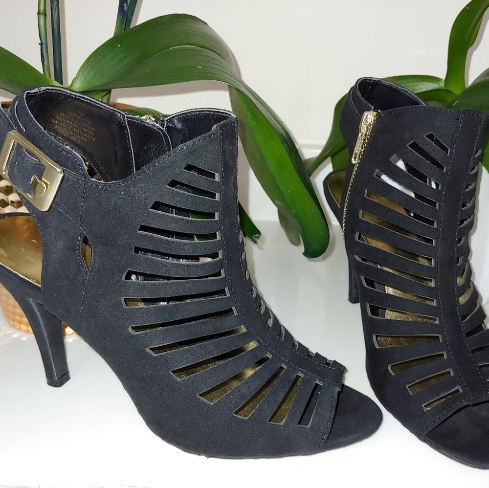 Nine West Black Heels